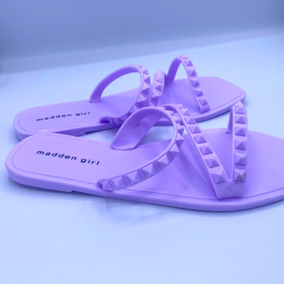 Madden Girl All Over Purple Studded Lagunna Slip On Woman’s Flat Sandals NWOT 8 - Picture 4 of 13